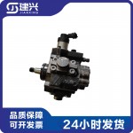 福田康明斯 ISF2.8 柴油发动机 配件 燃油泵 4990601 0445020119